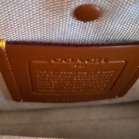 COACH Harmony Shoulder Bag Stone Buffalo Leather Sold Out In Stores 79471 - Picture 8 of 16